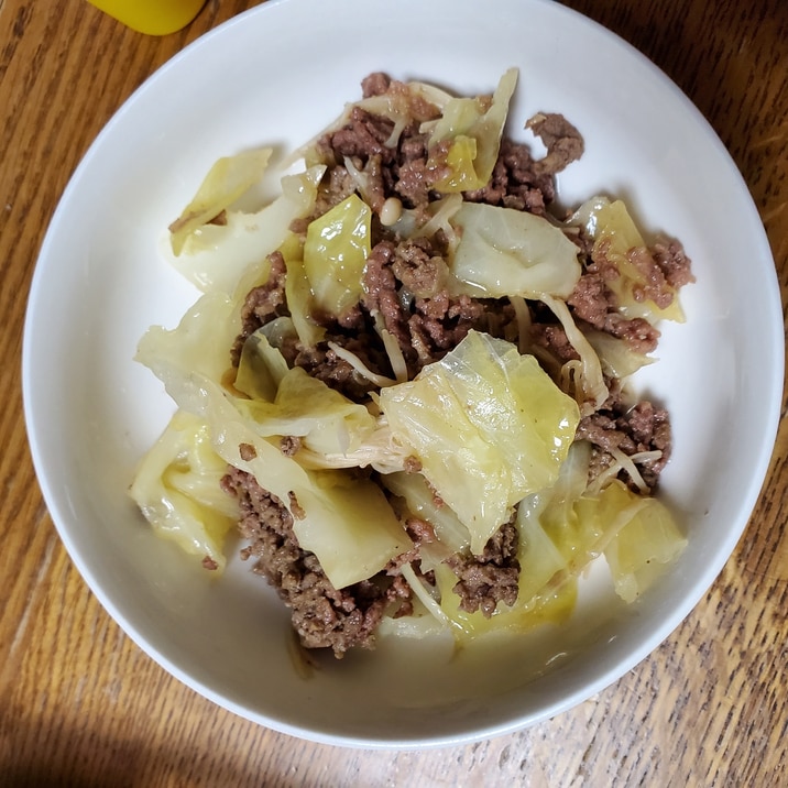 キャベツとえのきと合挽きミンチの焼肉のたれ炒め レシピ 作り方 By 4045g 楽天レシピ